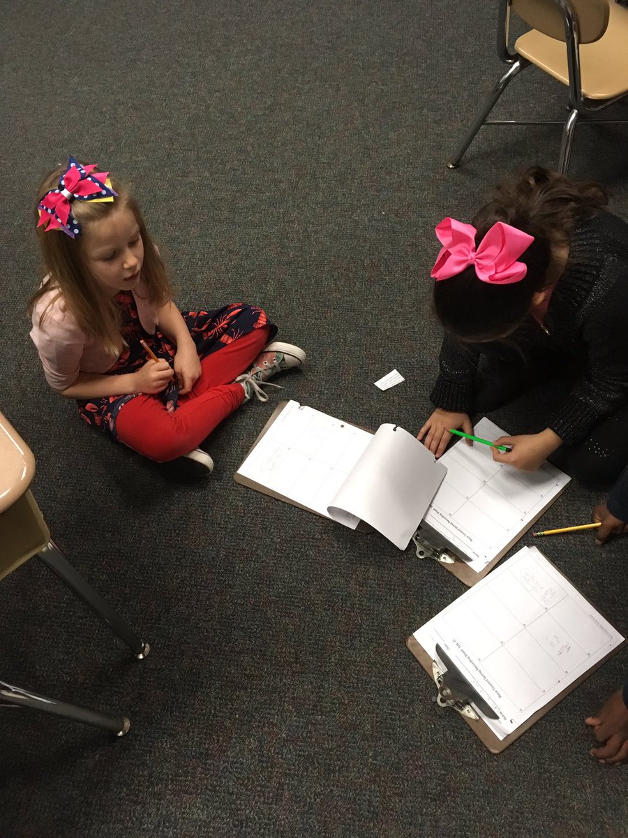 hphillips108's tweet photo. Ss working together to solve double digit math equations.  @SCESROARS #mathtalk #firstgradecougars #Showyourbrilliance https://t.co/xBZ6Hlq4s7