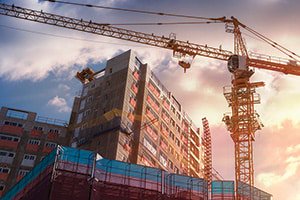 DMCCHoldings's tweet photo. As the first quarter moves forward, equity markets strengthen and positive job creation continues to fuel steady economic growth. These continue to bolster the already well-balanced #CommercialRealEstate market in Q1. https://t.co/OQFkHbJZTB https://t.co/4NwrPZ8KLf