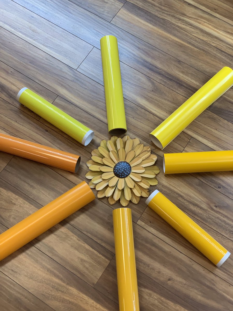 NVscreation's tweet photo. Let’s brighten up our cloudy day with our #ColorOfTheDay
Stop by @nvscreation & get the color #YELLOW to brighten up the day!
#HappyHumpDayAtNVs #NVsCreations #ColorYellowToday #VinylUp #HTV #DIY https://t.co/dEv7IzDSBr