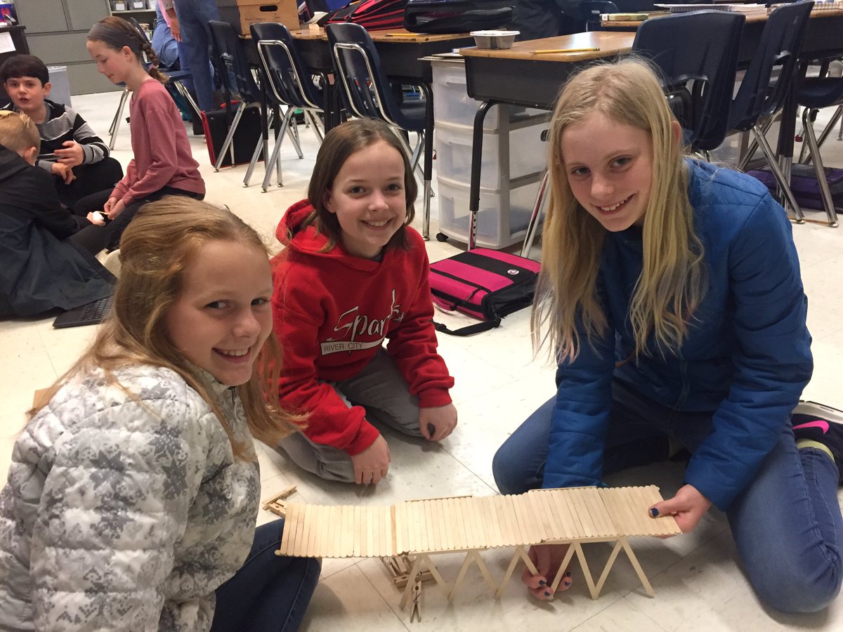 MarthaWild2's tweet photo. Civil engineering in the fifth grade as we design bridges for VDOT @ccps_gifted @ChristanMartin5 #cbgacademies https://t.co/RsYT3pvvbW