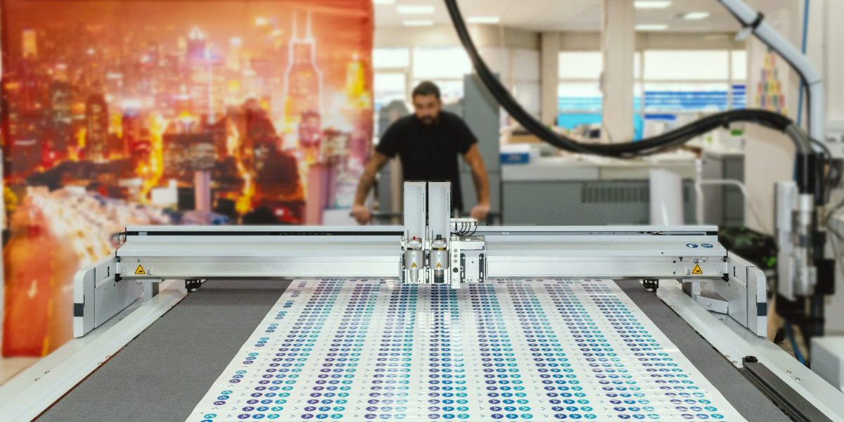 Chaumeil's tweet photo. ▪️ Merci à @Ind_Creatives pour ce très bel article sur notre nouvelle table à découpe https://t.co/ybDtg7DsTu 🚀
Pour en savoir plus sur nos produits et services, rendez vous sur ▶️ https://t.co/v59LxggLNa
.
.
.
#decoupe #plv #packaging #deco #objetspub #CHAUMEIL https://t.co/KwpSlRIEuu
