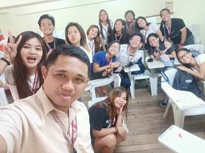 yvnnnnnn's tweet photo. Balang araw, makakabawi din kami sa inyo hindi lang sa pa-kape kape. We will make you happy, sa ibang paraan. Not just the #TeamPanag but the whole Stem 8. https://t.co/jc8sB9PHiI