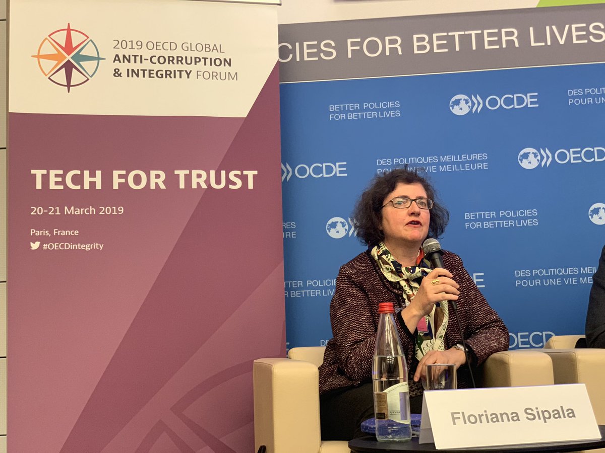 #GoldenVisas and #GoldenPassports schemes come with risks of security, money laundering, tax evasion and #corruption. The @EU_Commission has outlined steps for improving transparency, due diligence and security checks. #OECDIntegrity @EUHomeAffairs   @EU_Justice @OECDgov