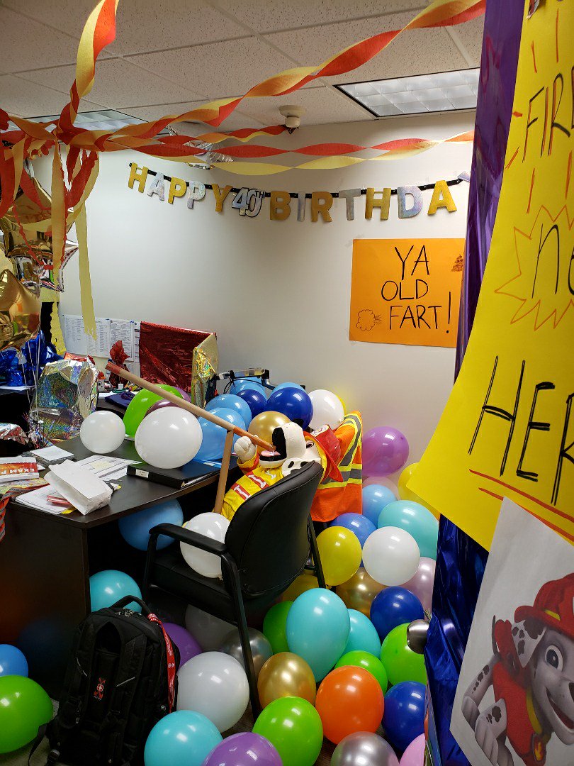 wainfleetdc's tweet photo. How do you know that your family loves you? Turn 40! #overthehill #happybirthday #howmydaystarted https://t.co/hmKixs7lgI