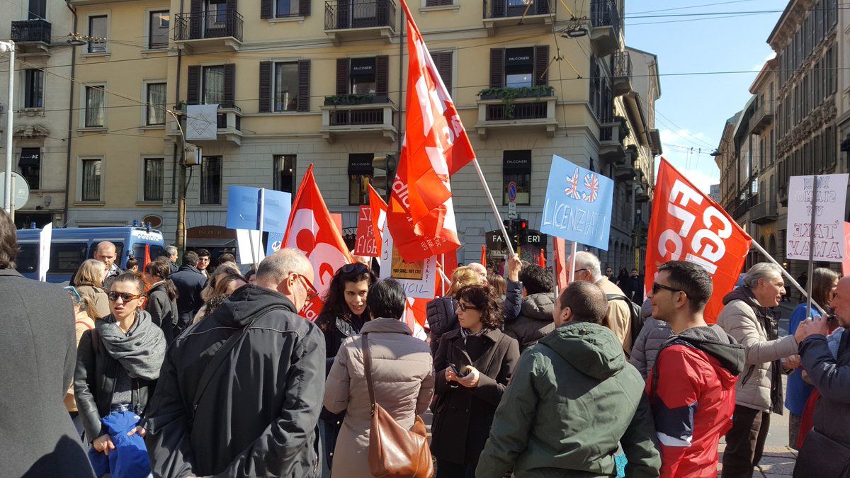 Today's strike to protest 19 job cuts at <a href="/itBritish/">British Council</a>. Great turnout &amp; music  by La Scala violinist &amp; members of men's choir. And Wendy 🐕. 
Very emotional day. But had to be done.
