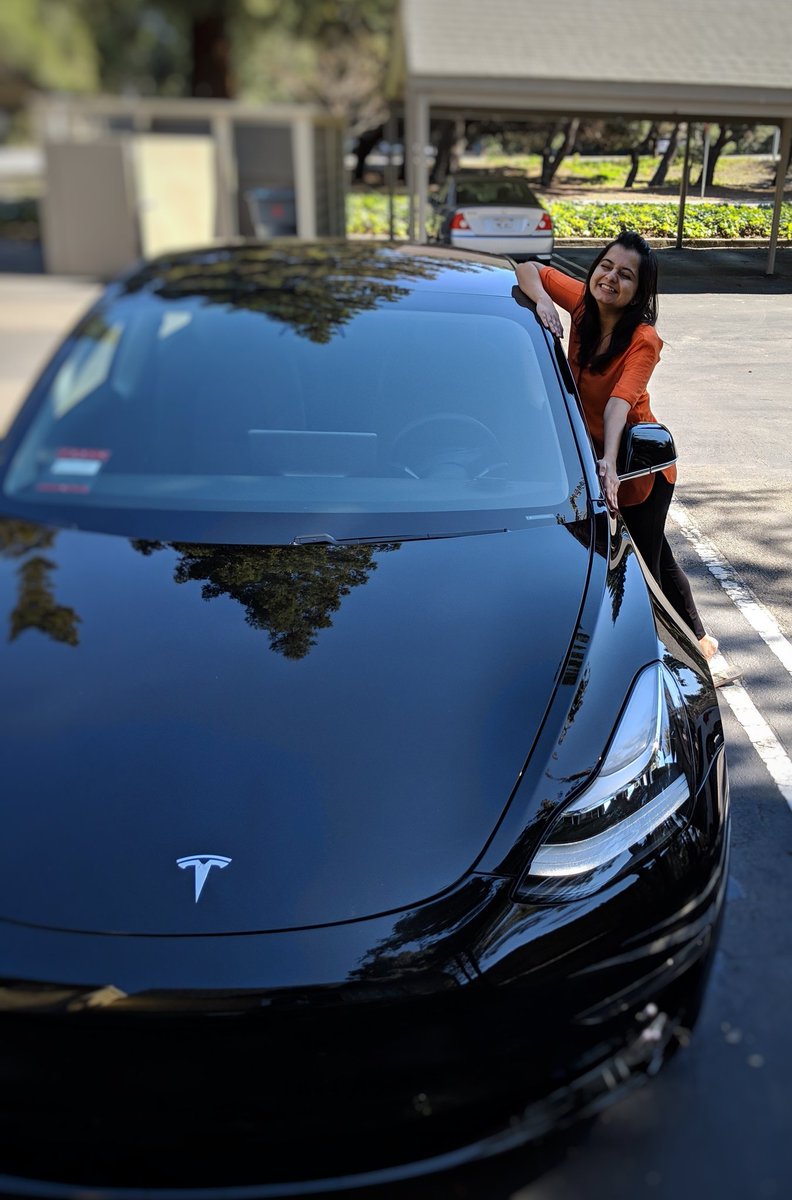 arundhatiS's tweet photo. I was promised 2 weeks and got the delivery in 2 weeks.What an amazing delivery experience!Thank you @Tesla and @elonmusk for making everything about my first car so special! 😊
Big shout out to Patrick at Tesla for answering the million qns I had so promptly!
#excited #model3 https://t.co/UXg60k161X