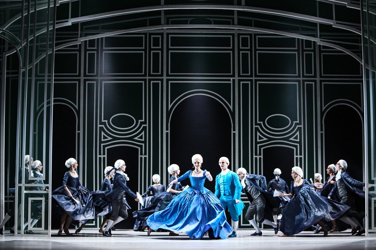 PRAIZVEDBA BALETA OPASNE VEZE - nedjelja, 24. 3.
Izvedbe: 25./26. ožujka