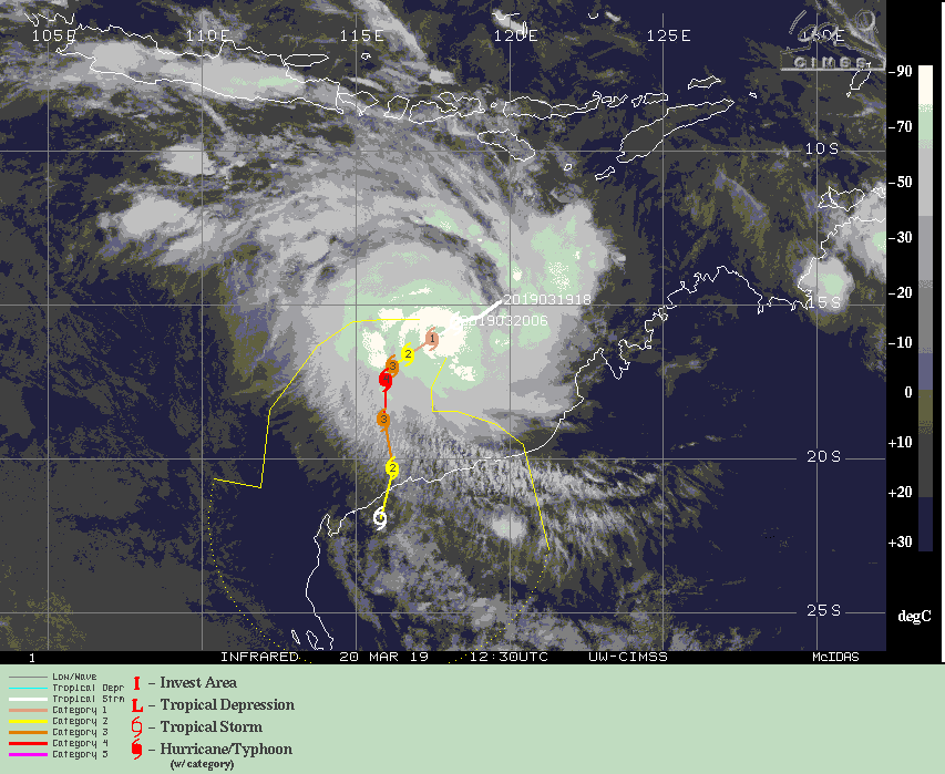 BaderWeatherMap's tweet photo. نشاط ملحوظ للعواصف المدارية على شرق وغرب أستراليا وينشط شرق الأراضي الأسترالية عاصفة مدارية باسم #تريفور يتوقع أن تتحول إلى إعصار من الدرجة الثالثة عند دخولها على مياه المحيط مرة أخرى بينما غربها ينشط عاصفة مدارية باسم #فيرونكا يتوقع أن تتحول لإعصار من الدرجة الرابعة
#طقس_العرب https://t.co/SeVxC9qj5X