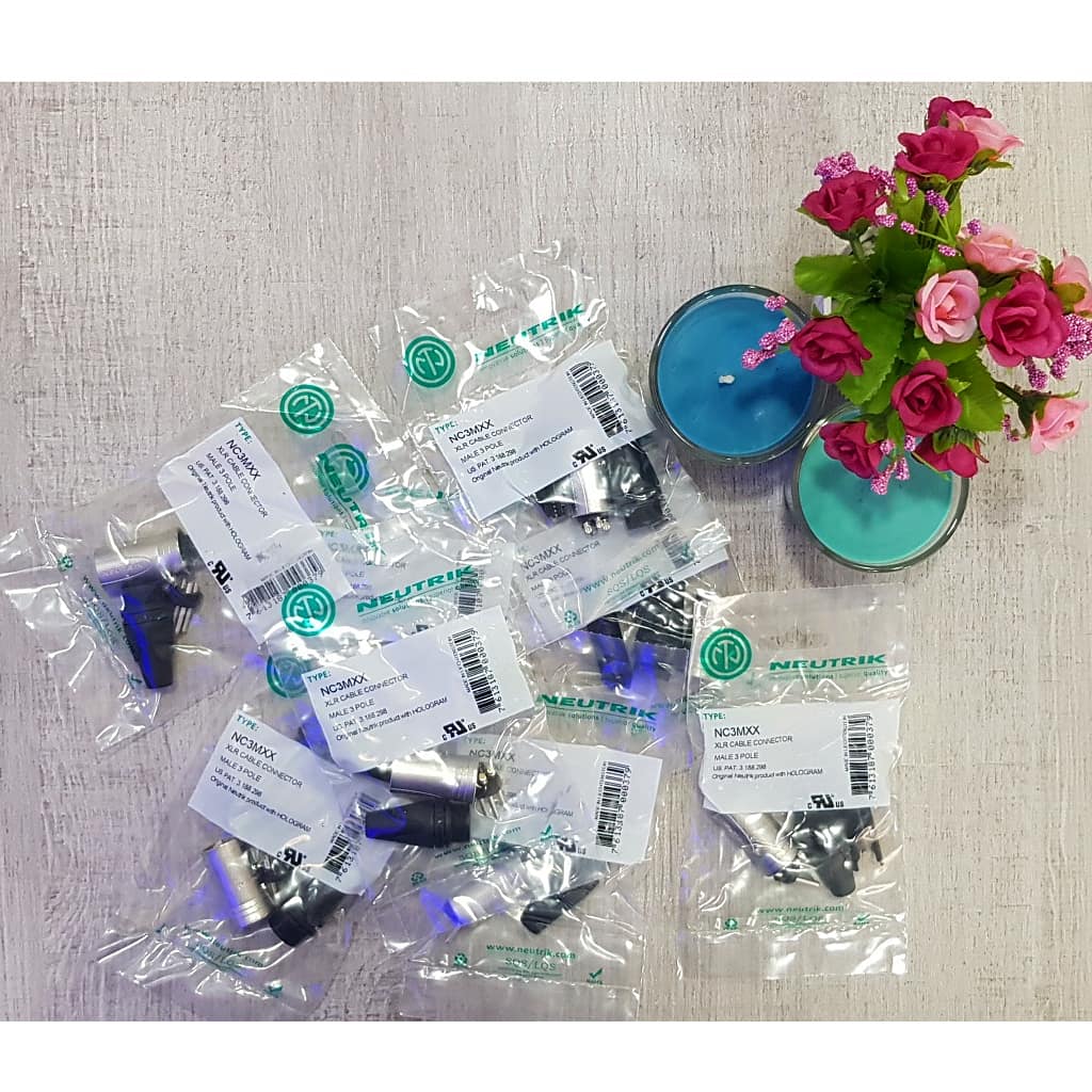 4kPromedya's tweet photo. 💫 #neutrik bnc ve konnektorler stoklarimizda 🎉🎈
#4kpromedya @NeutrikOfficial
#connector #xlr #bnc #3pin #5pin #blp9 #bfg7 #buu11 #sase #audio #video #kablo #cable #broadcast #media #kurulum #cables #television #obvan #reji #radio #project #in #office #stock #goruntu https://t.co/n6HaziDwjB