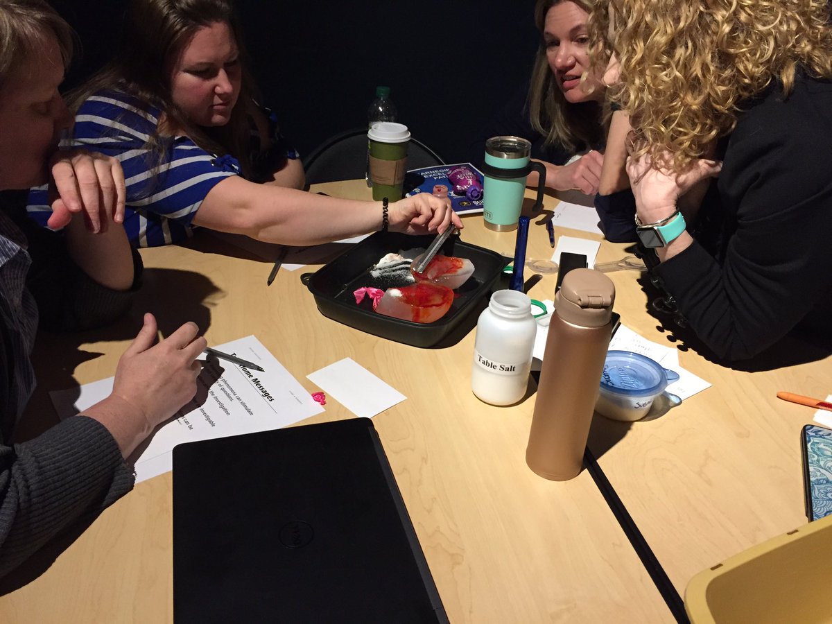 IU20AstDirCurr2's tweet photo. Inquiry based learning with ice balloon activity at Da Vinci Science Center! #STEM @ColonialIU20 @CLIU21 https://t.co/mluCA2mA3N