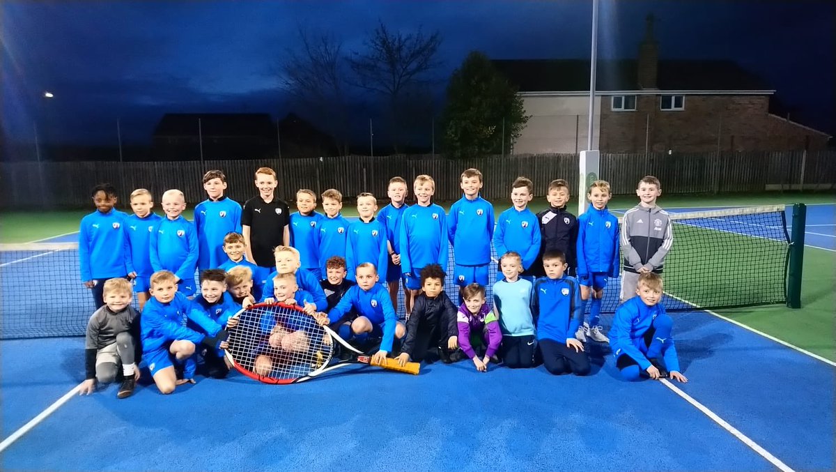 Chesterfield FC Youth Academy (@chesterfieldyth) on Twitter photo 