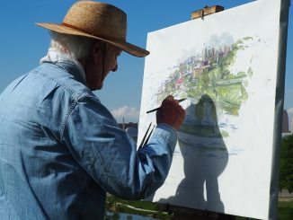 El perfil de los mayores de 65 años hoy        
Los mayores de 65 años conforman un grupo  poblacional cada vez más numeroso que, además seguirá creciendo en los  próximos años de forma más que notable, y con un claro predominio de la  mujer.
gentgran.org/?p=725