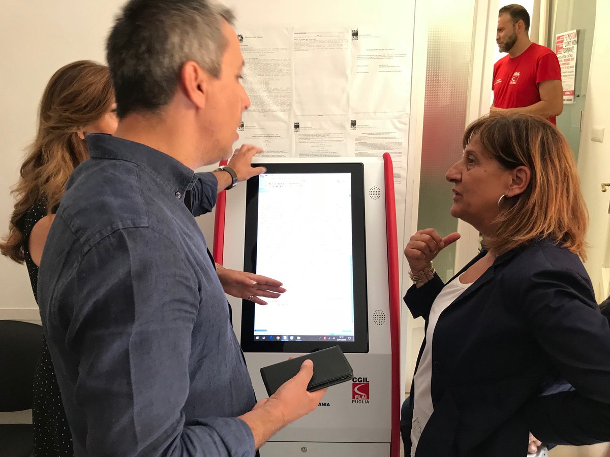 RaiseUpEu's tweet photo. Last Friday in Cerignola - Apulia a 3rd information totem was inaugurated, thanks to the cooperation with the Romanian Consulate. These are very important information tool for workers in agriculture and constructions. Shown in the pictures is the inauguration of the totem in Bari https://t.co/hKQKw3YRcp