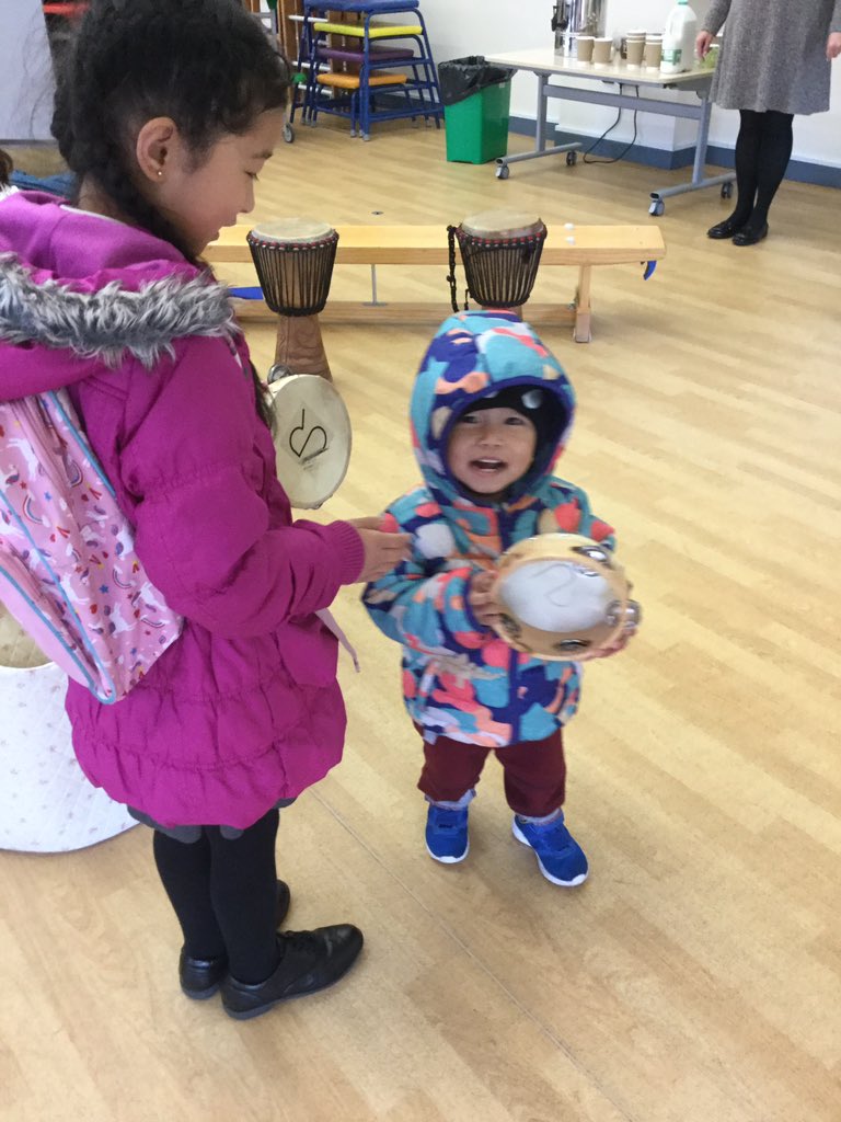 FoxfieldMusic1's tweet photo. Yesterday we held a wonderful Music Coffee Morning for our families. Parents and children made music together with a free tea or coffee too! Next one will be Tuesday 18th June, 8:30am. Add it to your diary now. We hope to see you there. 🎼🎹@foxfield #familytime #primarymusic https://t.co/SNME2OskLs