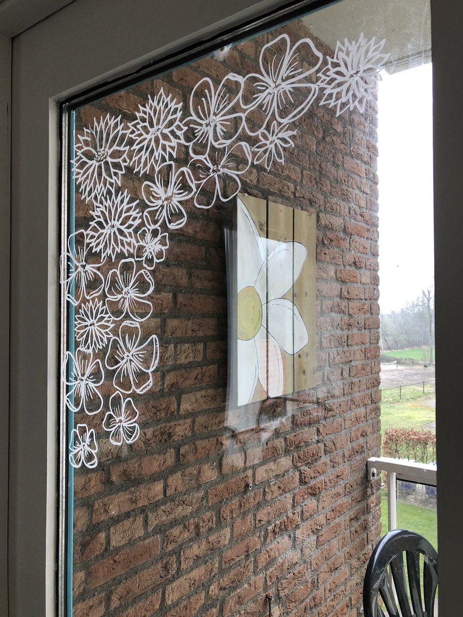 Vandaag eerst met mijn neus in de bloemen! #eddingflowerpower <a href="/noorderboog/">Noorderboog</a>