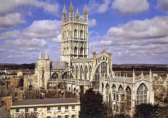 Bristol Cathedral tweet media