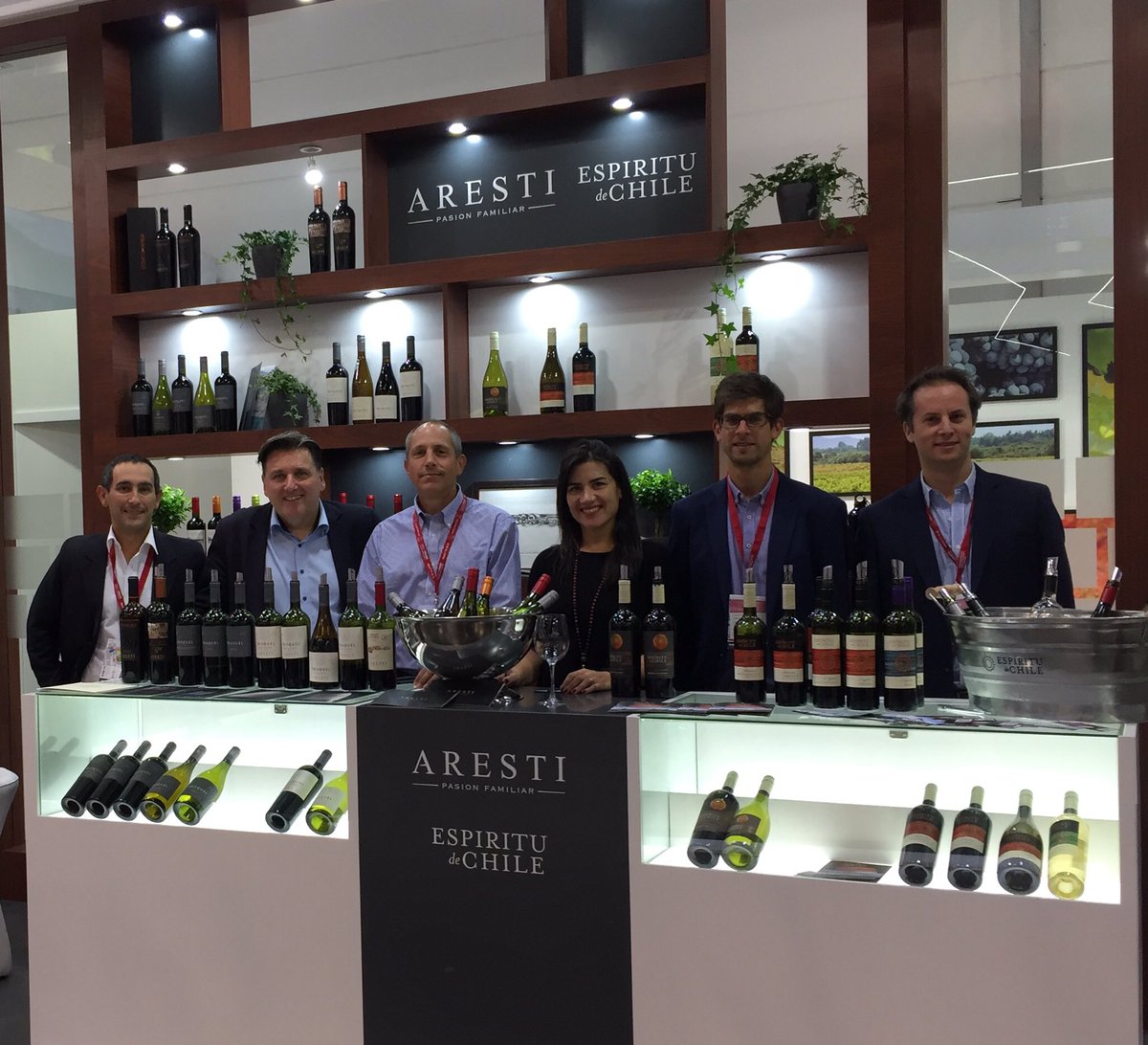 ArestiChileWine's tweet photo. Another #ProWein finished! Great success presenting new concepts and new labels! @ProWein @winesofcurico @WinesofChile https://t.co/foXMGZYNV2