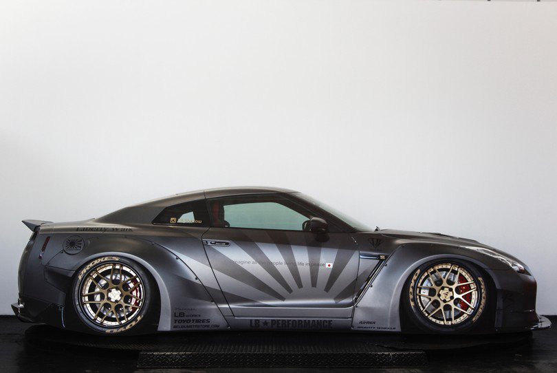 Looking to join the Liberty Walk family?

This stunning Nissan GTR is in stock and ready to go! 

Sporting the LB Works Ver.2 kit, Airrex digital air suspension, Custom Interior, Litchfield 650BHP upgrades and much much more.

thesupercarrooms.co.uk/car-details/ni…