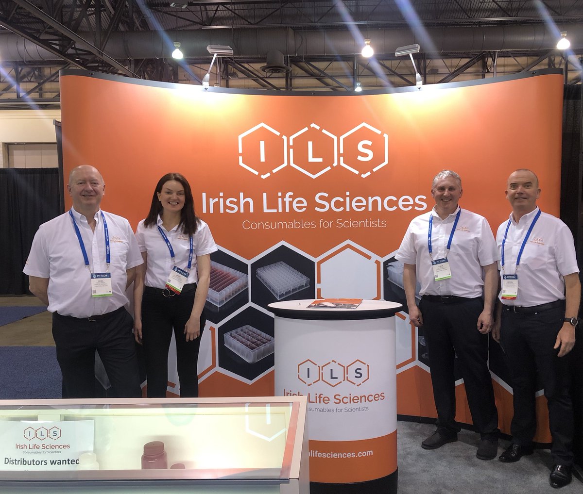 ILS_2019's tweet photo. The ILS team loving Pittcon so far! Drop by booth 544 to discuss how we can help you with your requirements! #ILS #consumablesforscientists #Pittcon #Pittcon2019 https://t.co/8lsvD6bUiR
