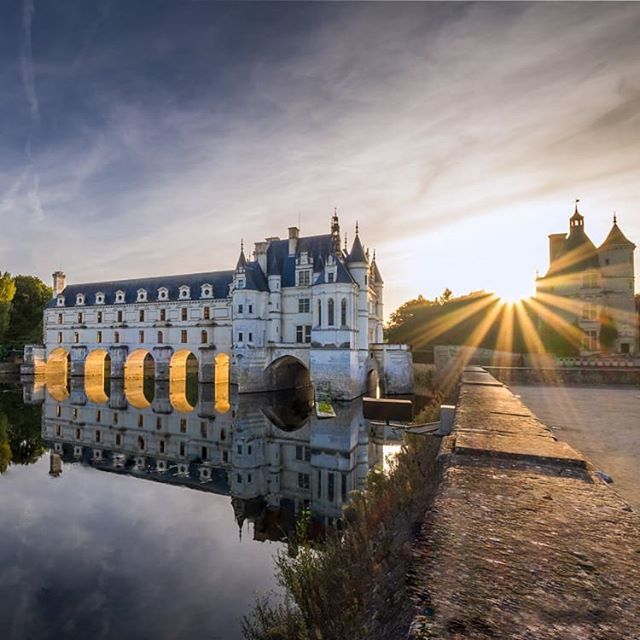 ABPhoto9's tweet photo. Chateau de Chenonceau 🇫🇷 💡This castle was a present from Henri II, roi de France, to his mistress, Diane de Poitiers. (1535). During the second world war, the castle was used as a hospital.

To find out the best Chateau de la Loire, visit my blog 📝
L… https://t.co/CFjawIf9oJ https://t.co/A3HfDtfODX
