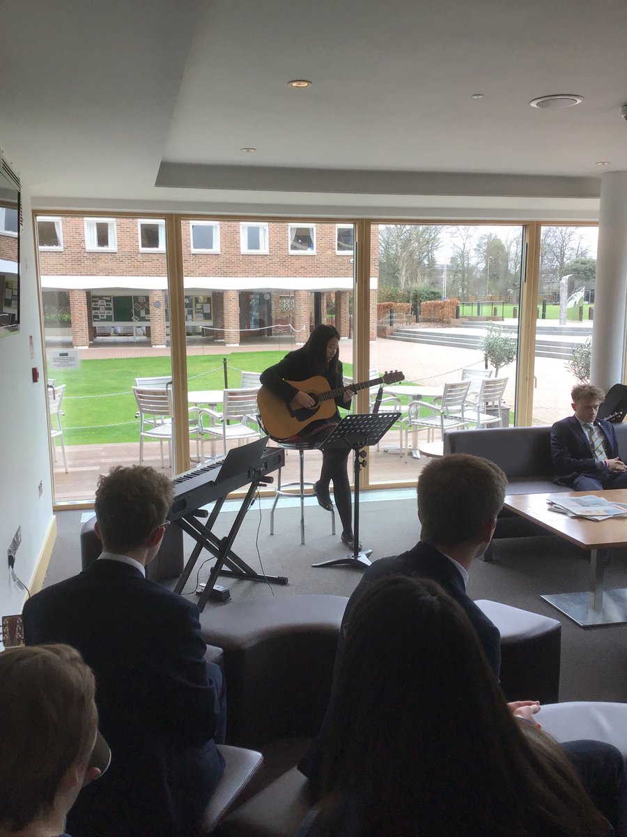 Kitty L’s “Norwegian Wood” - lovely!  So enjoy ⁦<a href="/LiveAtBallyGs/">Live At Balgarnies</a>⁩