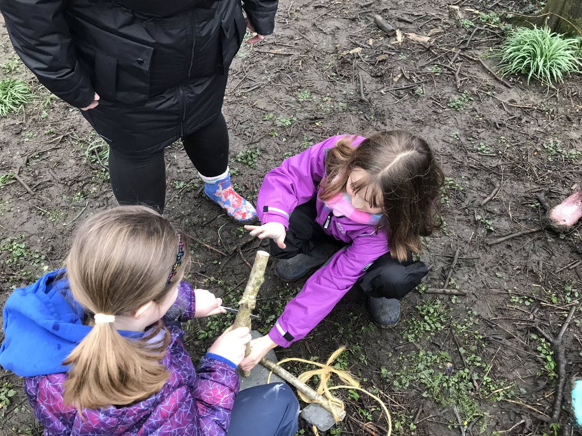 IngletonPrimary's tweet photo. Y5&amp;6 having a fantastic Stone Age day so far - axe making with @Wood_matters and @SiSydmt https://t.co/HGALBCXnlE