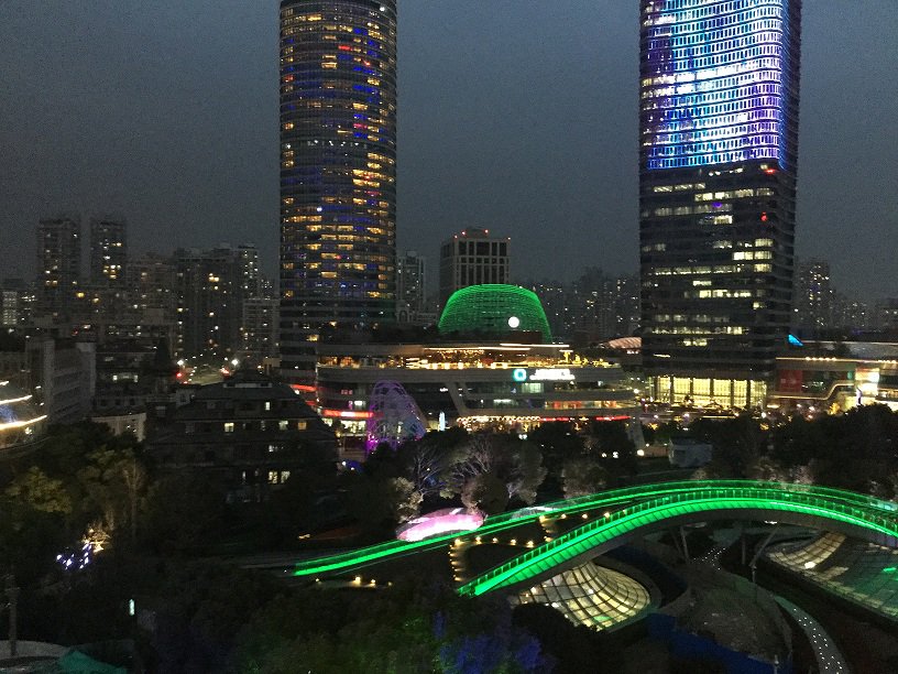 Shanghai evening <a href="/MV_Columbus/">Columbus</a>