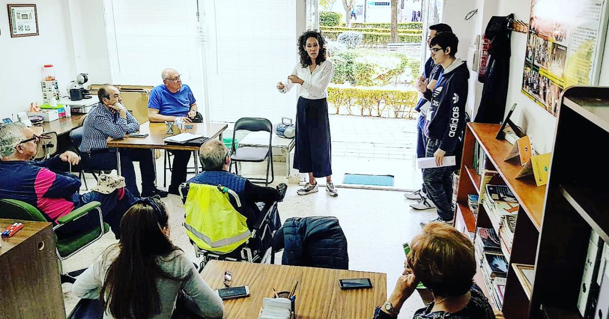 alcalavolunta's tweet photo. El pasado 15 y 18 de #Marzo respectivamente se inició con muy buena acogida el primer #Programa de #Appss para #Móviles
Organizado por la @alcalavolunta #AlcaláDeGuadaíra impartido por #AndalucíaCompromisoDigital
@AndaluciaComDig hemos recibido muy buena acogida! https://t.co/zRWoIOpFjR