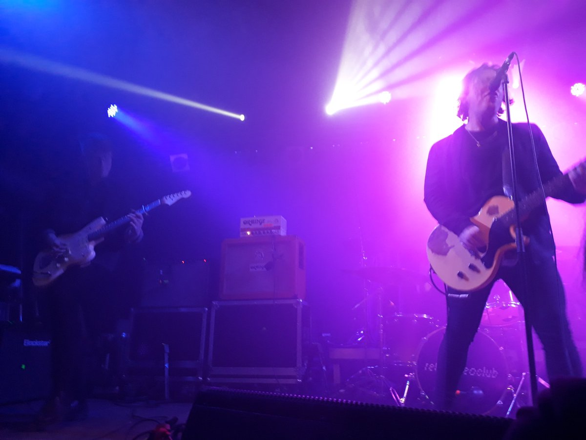 _fandomtrash_'s tweet image. next up #retrovideoclub who were also absolutely brilliant and were making some noise 🤘