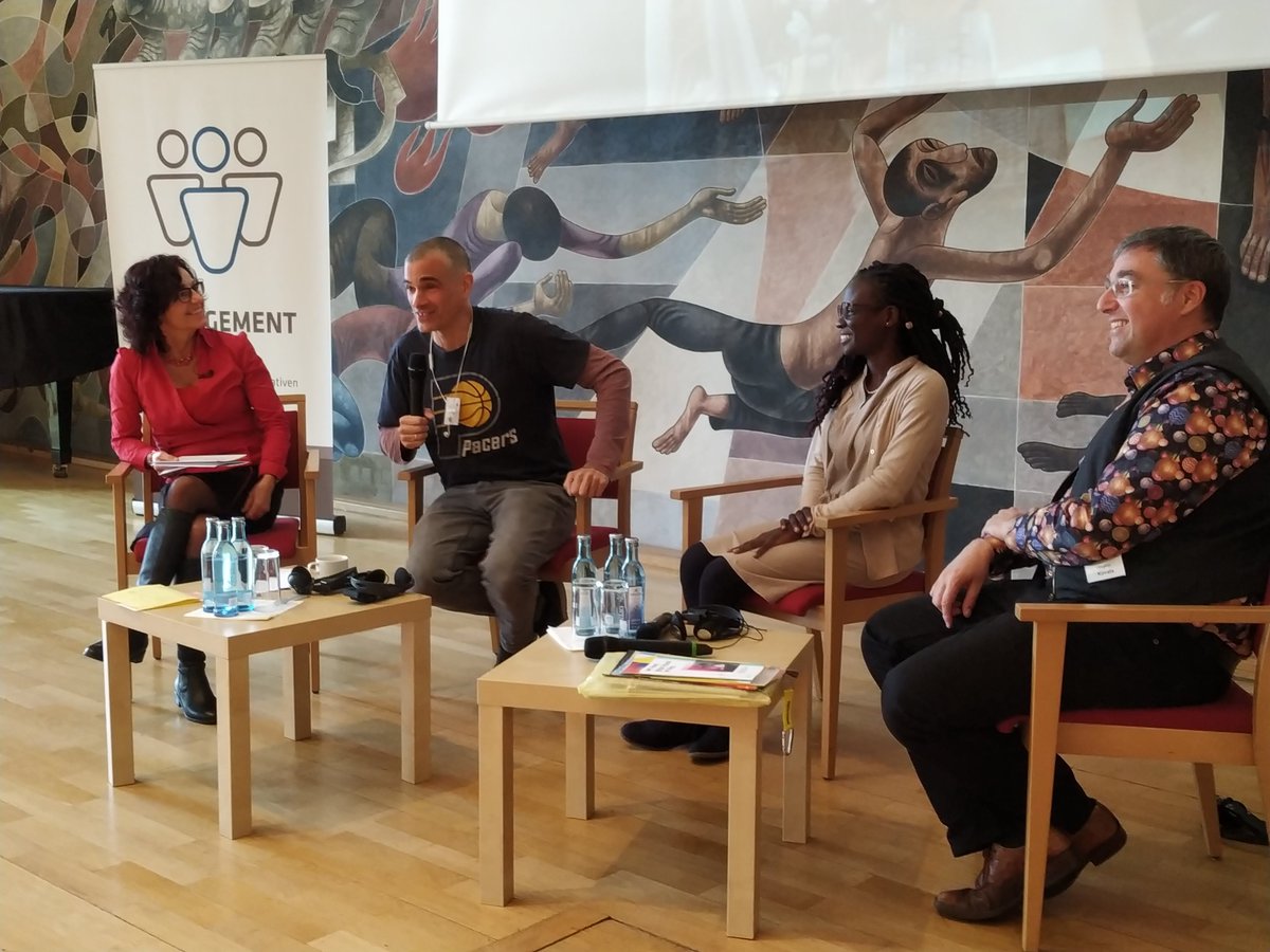 sefbonn's tweet photo. coffee break is over - we are back with our last panel of #dfip19 on "#socialmedia as a tool for #peace?", happy to have @EdryRonny (@Peacefactory12), Eva Yayi Mawa Upele @gogirlsictjuba and Stephen Kovats @intertwilight sharing fascinating stories on their projects https://t.co/Um8GiTNj4u
