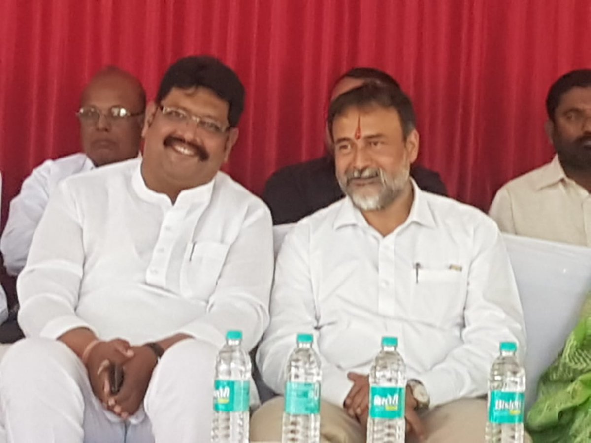 SarangShriPatil's tweet photo. @NCPspeaks #NCPConnect अंतर्गत आज #फलटण विधानसभा मतदारसंघात बूथ कमिटीचे #EVMप्रशिक्षण शिबीर संपन्न झाले. याप्रसंगी #सातारा जि.प.अध्यक्ष श्रीमंत संजीवराजे नाईक निंबाळकर,आ.दीपक चव्हाण, सुभाषराव शिंदे,पदाधिकारी,सदस्य उपस्थित होते.
@Jayant_R_Patil
@supriya_sule
@AjitPawarSpeaks https://t.co/lCYaCOjhpB