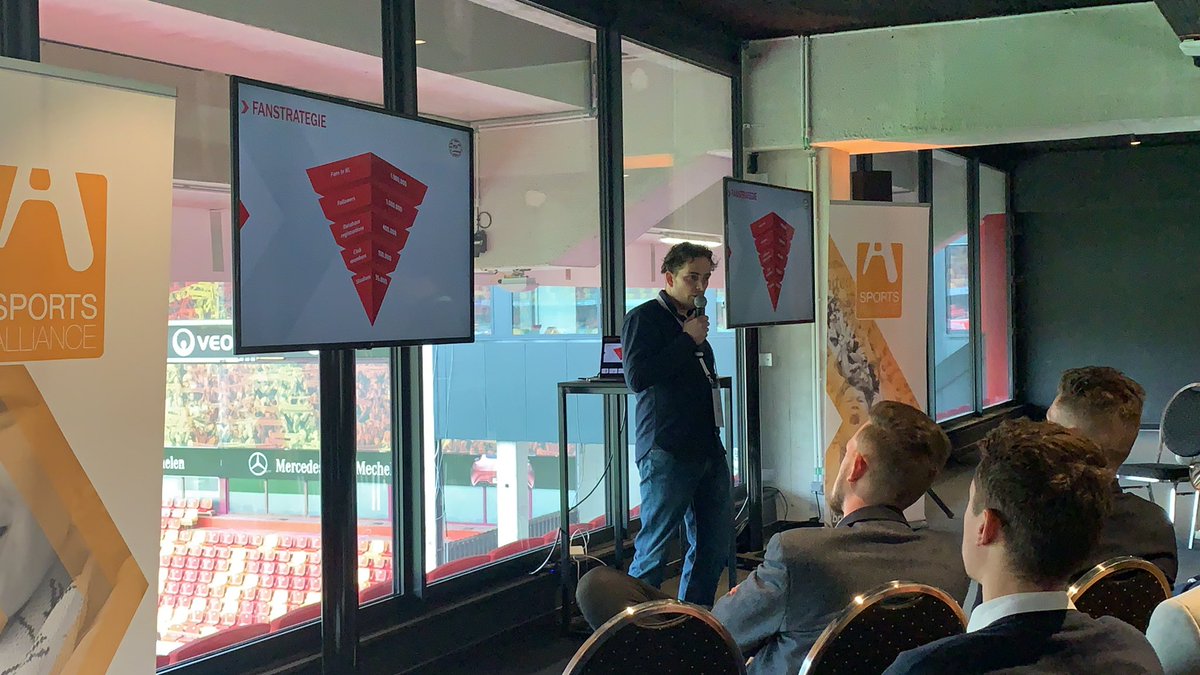 Joeri Verbossen from <a href="/PSV/">PSV</a> tells a story about Marketing Intelligence and how to make communication as efficient and as personal as possible. #empoweryourdata #saday2019 #foodforthought