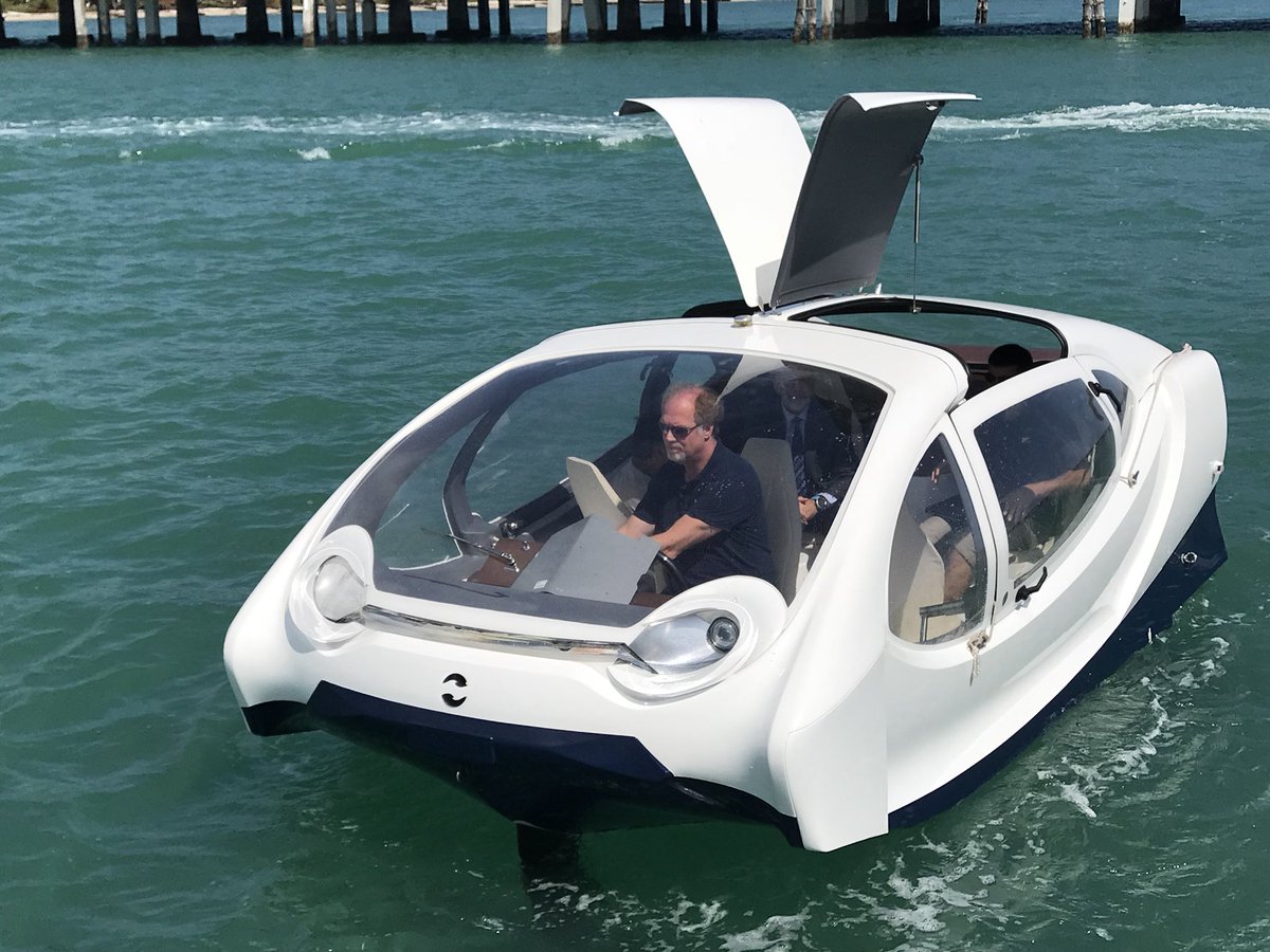 SeaBubbles's tweet photo. #Miami 🇺🇸 #SeaBubbles #NoNoise #NoWake #NoEmission 🌏 #MakeOurCitiesFlowAgain https://t.co/k5iMDrGuWp