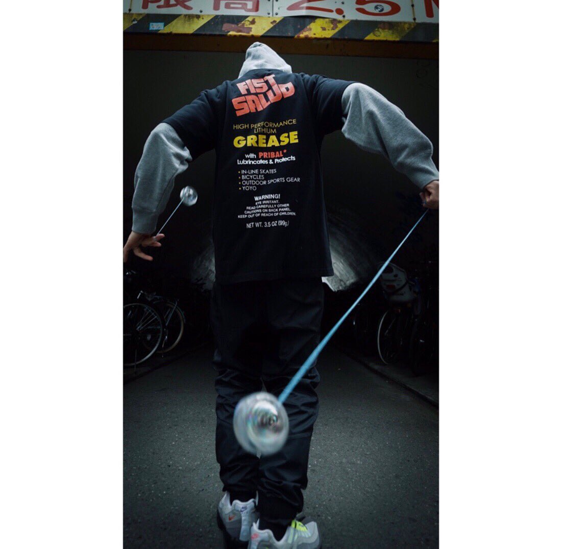 fistsalud's tweet photo. FISTSALUD with Pribal
"TRIFLOW Tee"が発売されます。
Date: 3/23 20:00〜
Price: ¥4.200
Only at FISTSALUD Official Store &amp; PRIBAL Store
#FISTSALUD
#PRIBAL #TRIFLOW
#respect https://t.co/zE9oR8eG6U