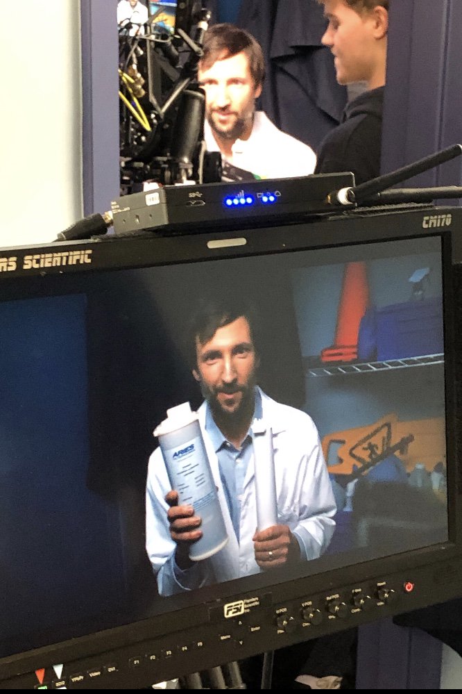 ResinTech's tweet photo. Episode I of our "Lab Life" series debuted yesterday to rave reviews. Our #Phoenix system dispenses ultra-pure 18.2 megohm water for as much as 40% less than "big name" brands. Go behind the scenes π½. #labwaterpurification #ixengineering #bangforthebuck https://t.co/wirjHaG08r
