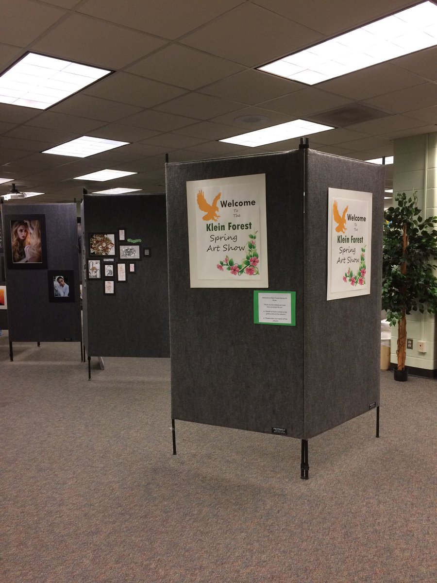 CauserLaura's tweet photo. Klein Forest Spring Art Show this morning in the library ⁦⁦@KleinForest⁩ https://t.co/20bw9EhKMA