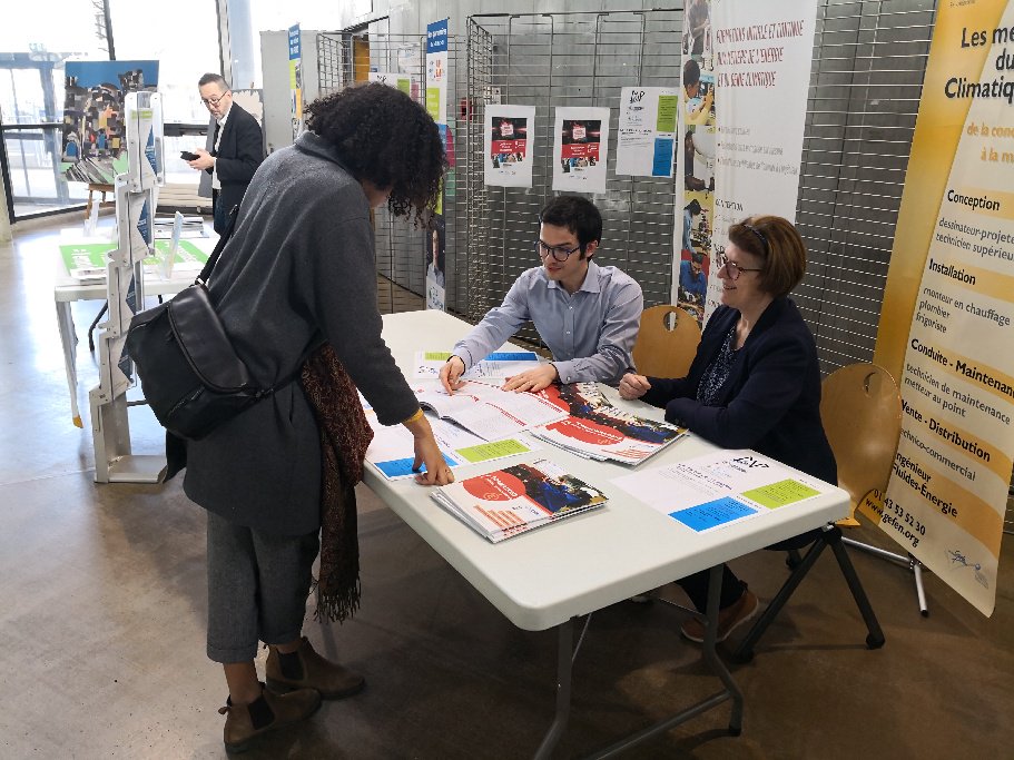 Un grand MERCI à tous et à toutes pour votre présence à nos ateliers et conférences pour la Semaine de l'Industrie organisés au <a href="/lycee_maxp/">Lycée Max Perret</a> ! On vous attend de nouveaux ce vendredi 22 mars de 9h à 17h pour vous présenter les opportunités dans le secteur de l'Industrie !