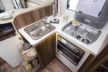 lowlandMH's tweet photo. Well spring has finally sprung 'yay' . Availability alert...
'Thumper' our brand new (4 berth) has some availability. We are currently looking for a minimum 7 nights at this time. 
Fancy an Easter getaway?! Look no further. Contact us on: info@lowlandmotorhomehire.co.uk. https://t.co/J0Ok69aivg