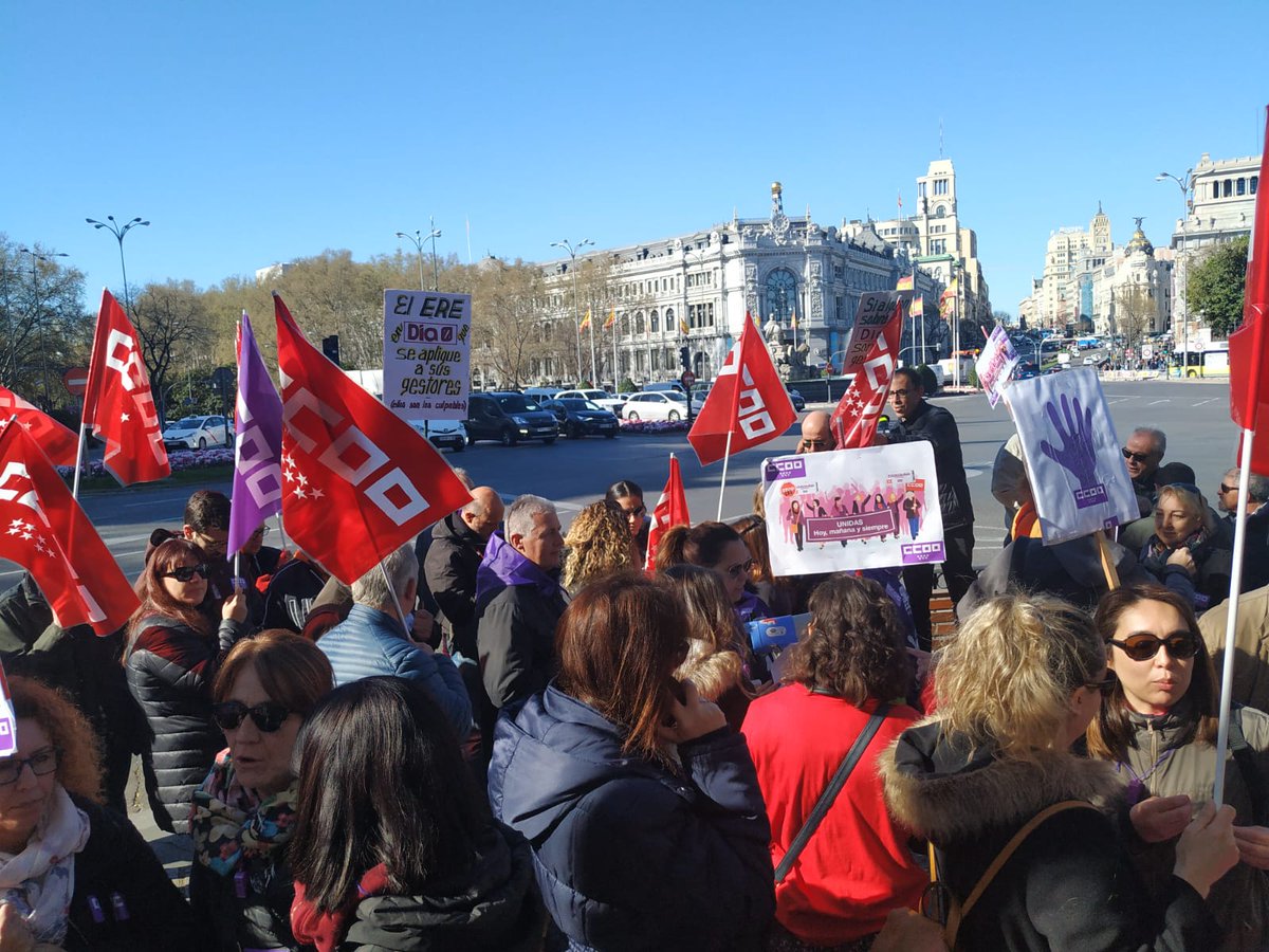 ccoo_game's tweet photo. No al ERE de DIA, en contra de cualquier ERE que se pueda producir en cualquier sitio siempre estaremos apoyando los delegados de ccoo de Game.
#EnDIAnoSobraNadie 
#StopEreDia 
#LaPlantillaPrimero 
#desdegamenoqueremosere
#noaloseres
@CCOOServMad https://t.co/IVJuiWGWV9