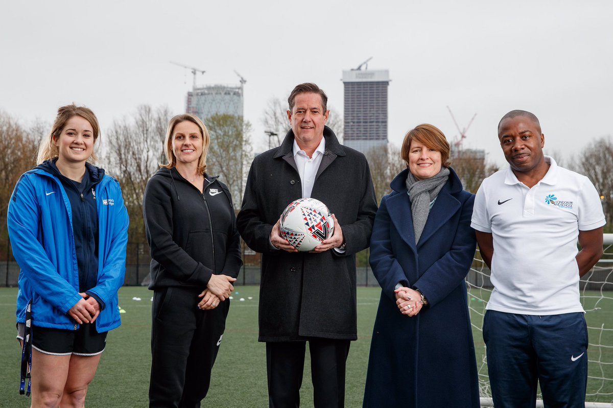 Kelly Smith MBE OLY tweet media