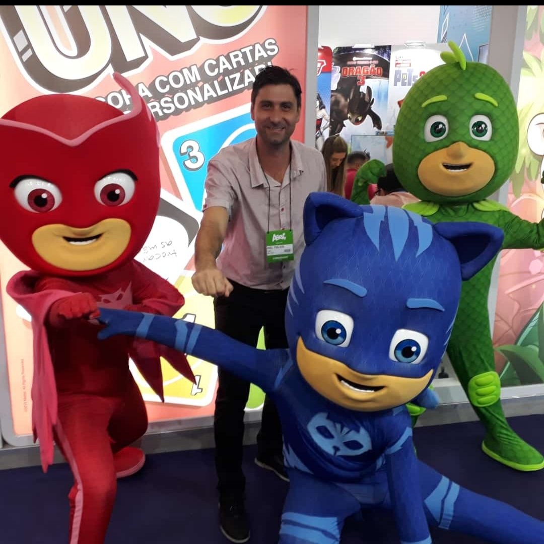 Loriel_Chicos's tweet photo. Algunas fotos se la Expo Abrin con colegas y amigos. @lorenapaglieri https://t.co/baJTndAdd1