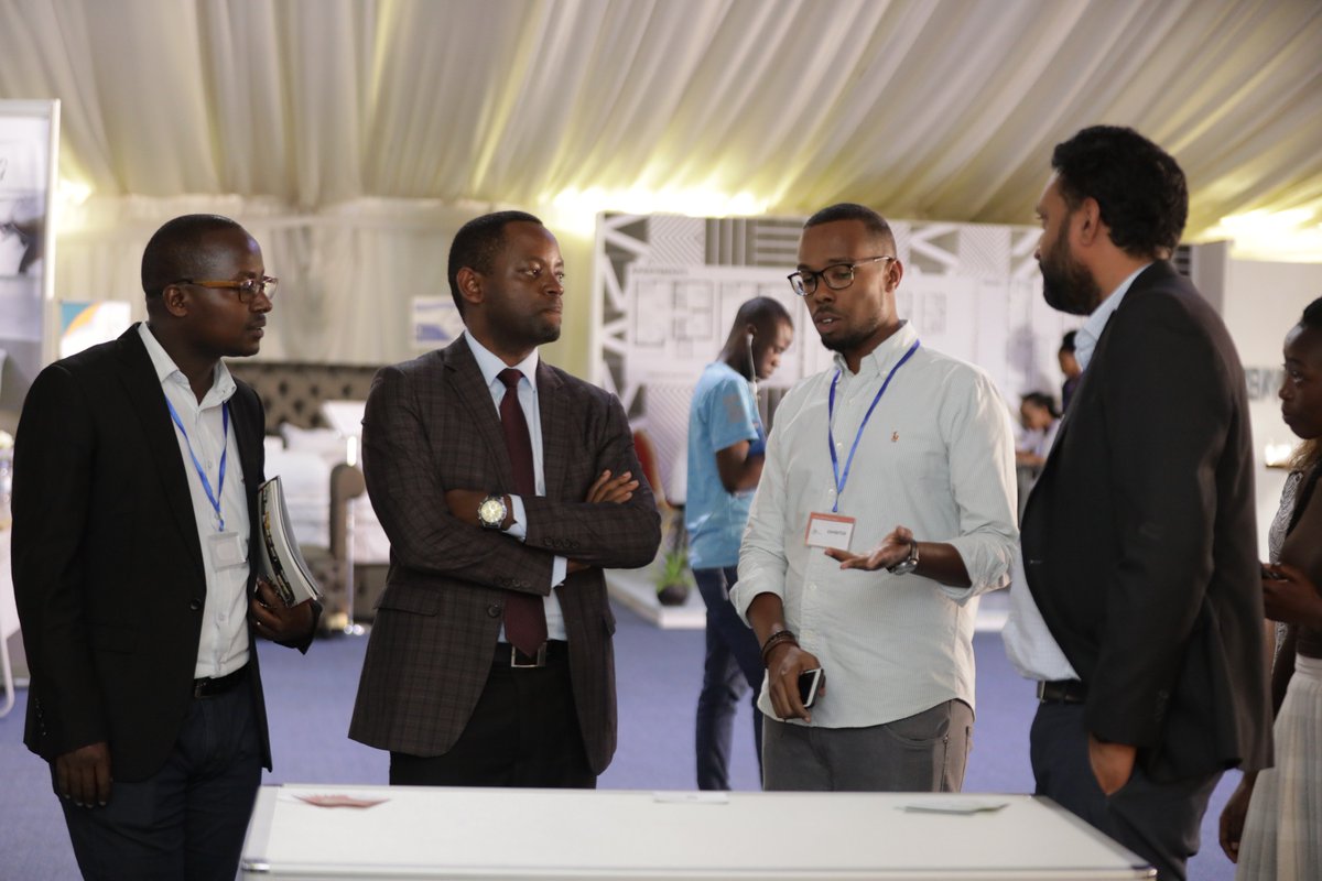 ThePropertyand2's tweet photo. The D-Day has finally arrived!

The #PropertyAndHomeShow has officially started! Our Exhibitors have arrived and are excited for the show. You don't want to miss out on these opportunities for the Real Estate Industry! It's from 20th-23rd March, from 10AM to 9PM. Be there #RwOT! https://t.co/zzVxm6WCCb