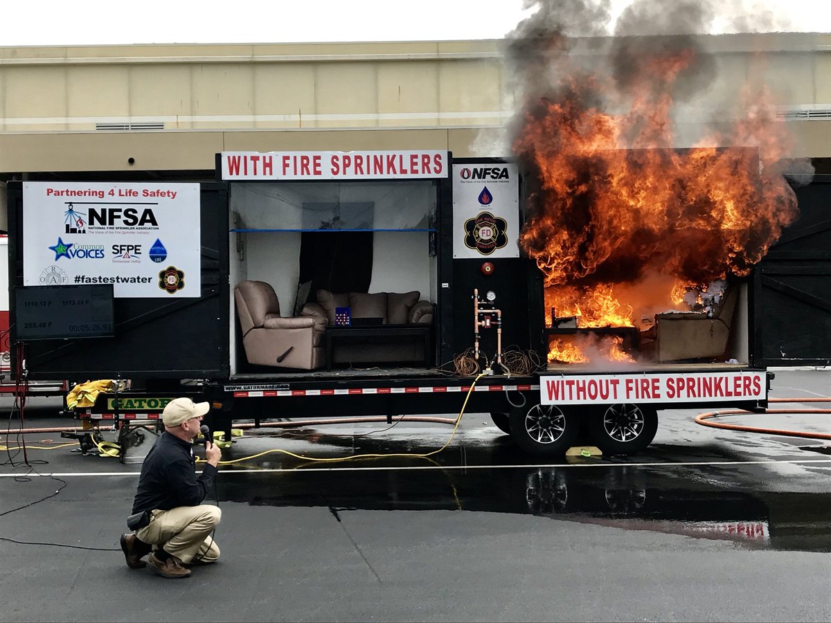 NFSAorg's tweet photo. Big News for Massachusetts Fire Depts-There's a Side-by-Side Sprinkler Demo Trailer from the Dept. of Fire Services available for use- a dramatic teaching tool that demonstrates how sprinklers save time, and time buys lives in a fire. Reserve now! https://t.co/uhMZExKMl6 https://t.co/ExH4wfvCvy