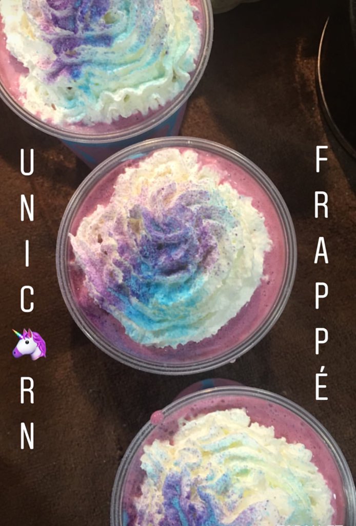 summerbigcup's tweet photo. Grab the Taste of it ! 🦄
::
Drink Unicorn Frappé &amp; Share the Love❤️  #unicornfrappe 
::
#ilovetapak #budaktapak #summerbigcup #unicornfrappuccino #moststylishdrink #foodtruckers #foodiegram #tweeter https://t.co/Yf0bnnwiuJ