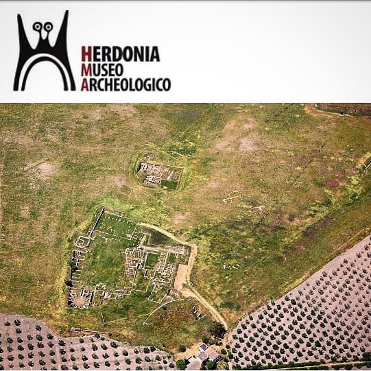 'ORDONA ROMANA E PREROMANA'
#Herdonia #Ordona #Apulia #archaeologisite #landscape #landscapephotography #tesoridipuglia  #Italia #archaeology #Puglia #terme #beautifulitaly🇮🇹 #italy #beniculturali30 #ricchezzepaesaggistiche #MIBAC #museiitaliani #herdoniamuseo