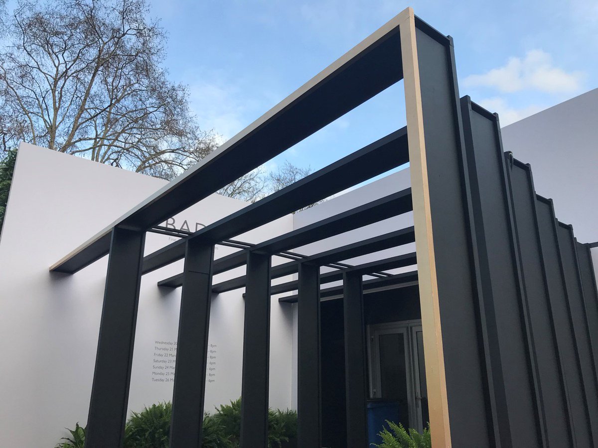 FCEExhibitions's tweet image. After many months of preparation, #BADA2019 is finally open🔓
Excellent work from all of the #FCEvents team on this one👷
@BADA1918 offers visitors an unrivalled celebration of excellence in the fields of fine #art, #design and #antiques
bada.org/bada-fair