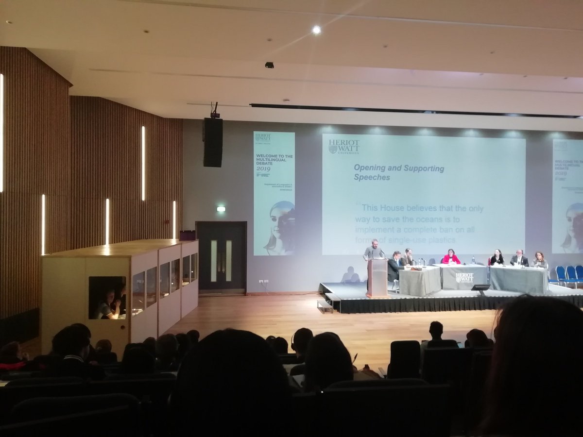 HW_LifeinLINCS's tweet image. @ringlada making his case against the motion #HWUMLD #HWUMLD2019