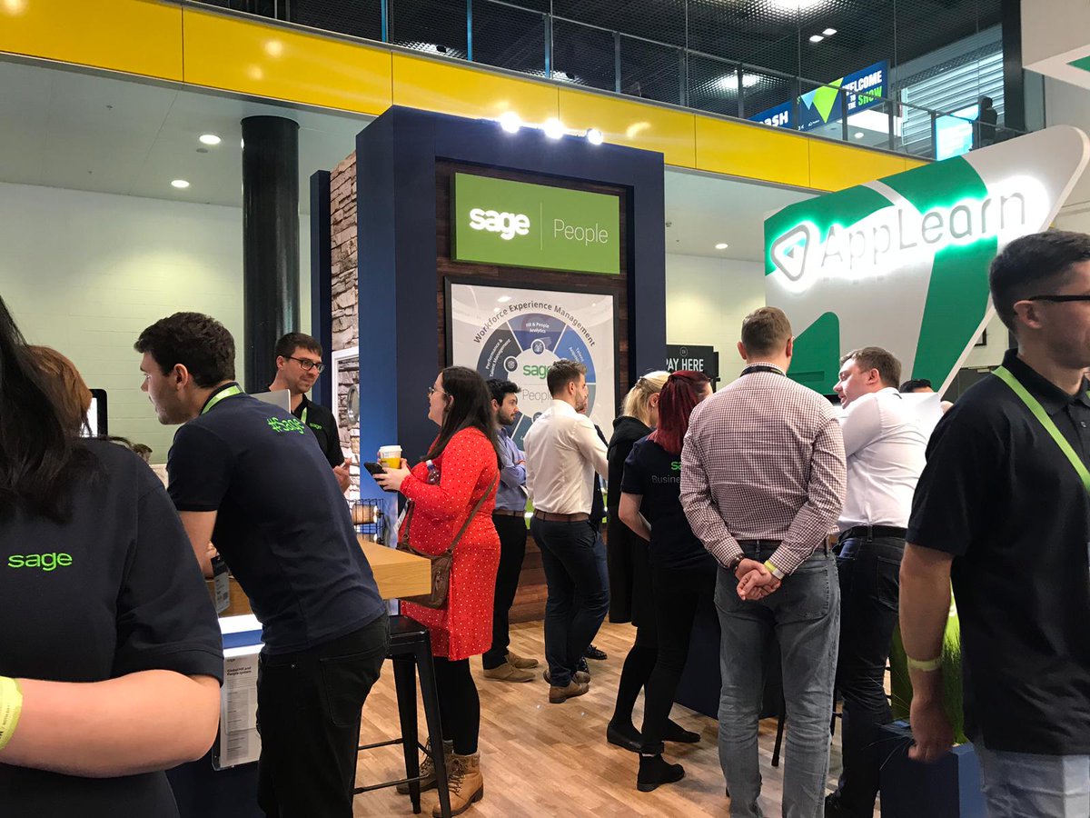 LauraPoole_91's tweet photo. Busy here on stand 401 but still drones to give away. Come and get your demos! #UNLEASH19 @sagepeople https://t.co/oIPnwgDxMY