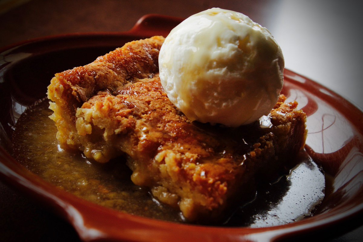 It's spring and it's maple season here in Quebec! Get your sugar fix here. tremblantrestaurants.ca/maple-sugar-se…