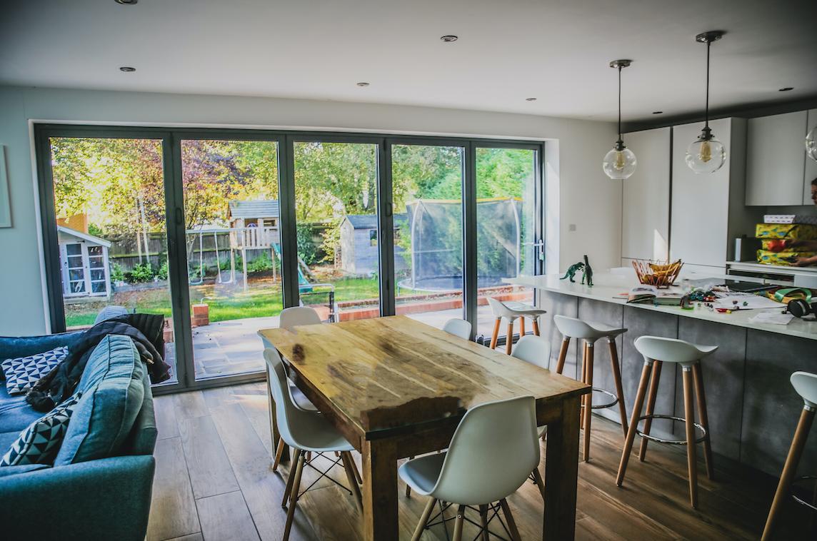 WiffinWindows's tweet photo. Our fabulous client can't get enough of their new doors. 
Call us for a quote: 01296 710903
#bifoldingdoors #glassroof #conservatory #extension #windows #doubleglazing #commercialglass #glasssupplier #compositedoors #upvcwindows #upvc #aylesbury #buckinghamshire #wiffinwindows https://t.co/nzh68S9g6x